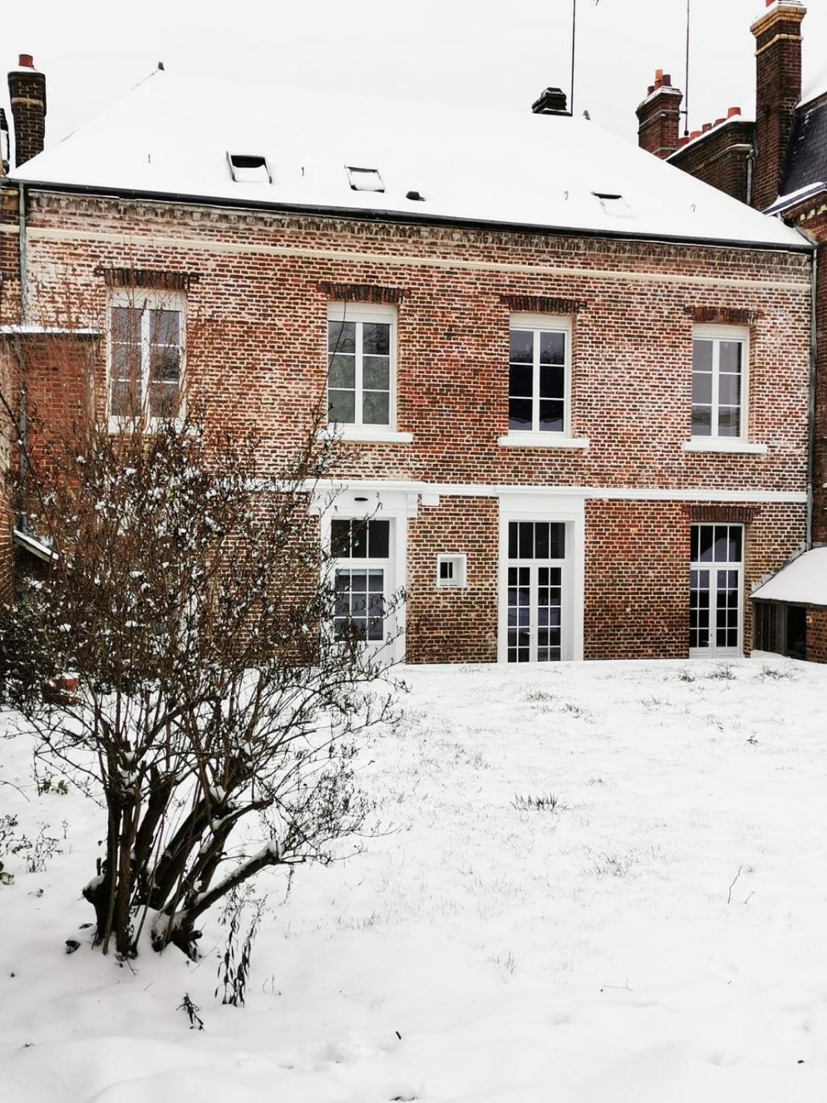 Chez Hortense Beauvais Exterior photo